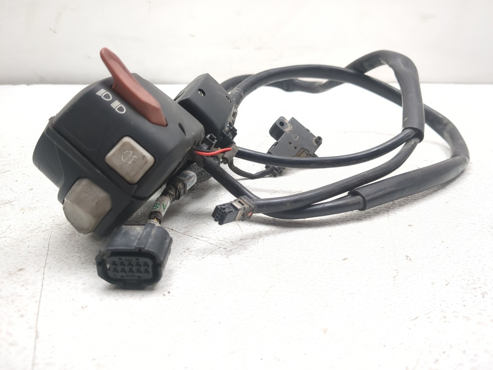 17-19 Triumph Tiger 800 XCX Front Left & Right Handlebar Switch Set