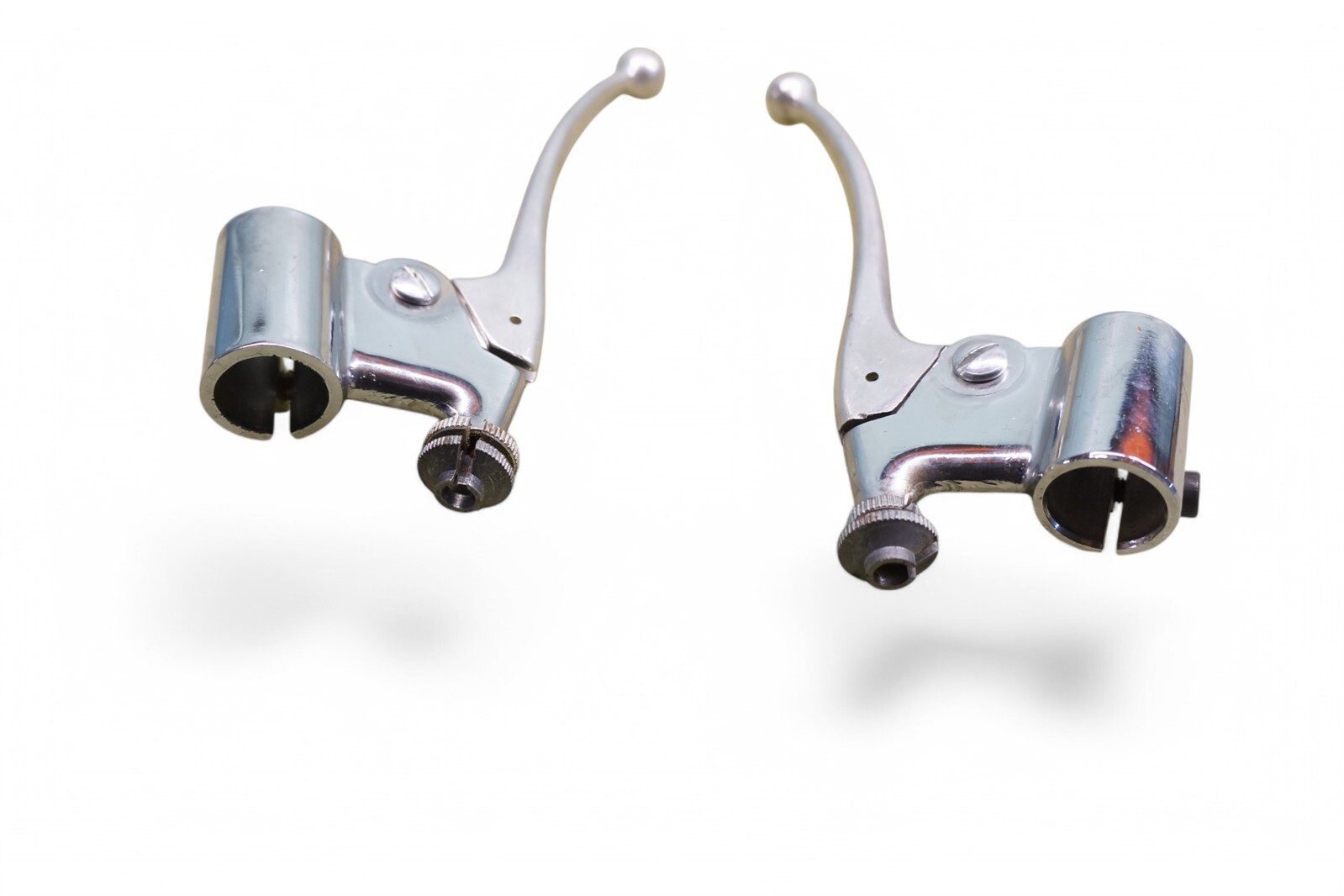 Tommaselli Clutch and Brake Levers for Early Ducati Bevel Single *RG22
