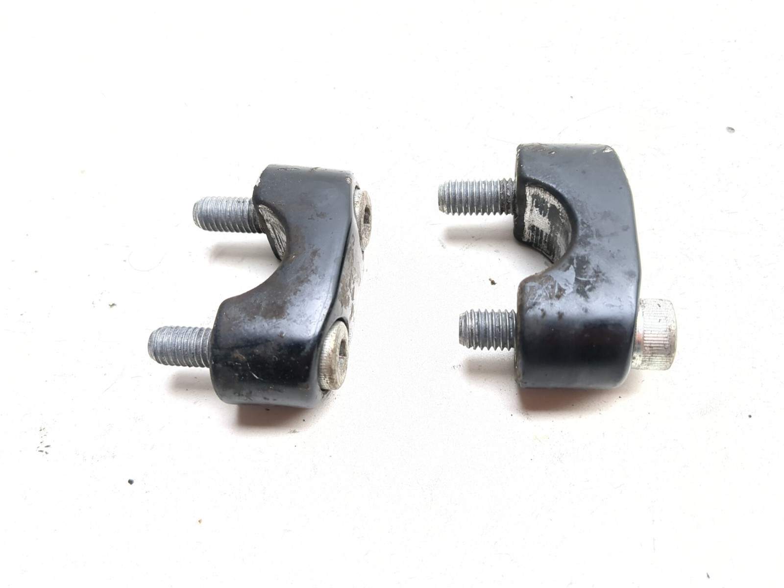 08-12 Moto Guzzi V7 Classic 750 Front Left & Right Upper Handlebar Riser Clamps