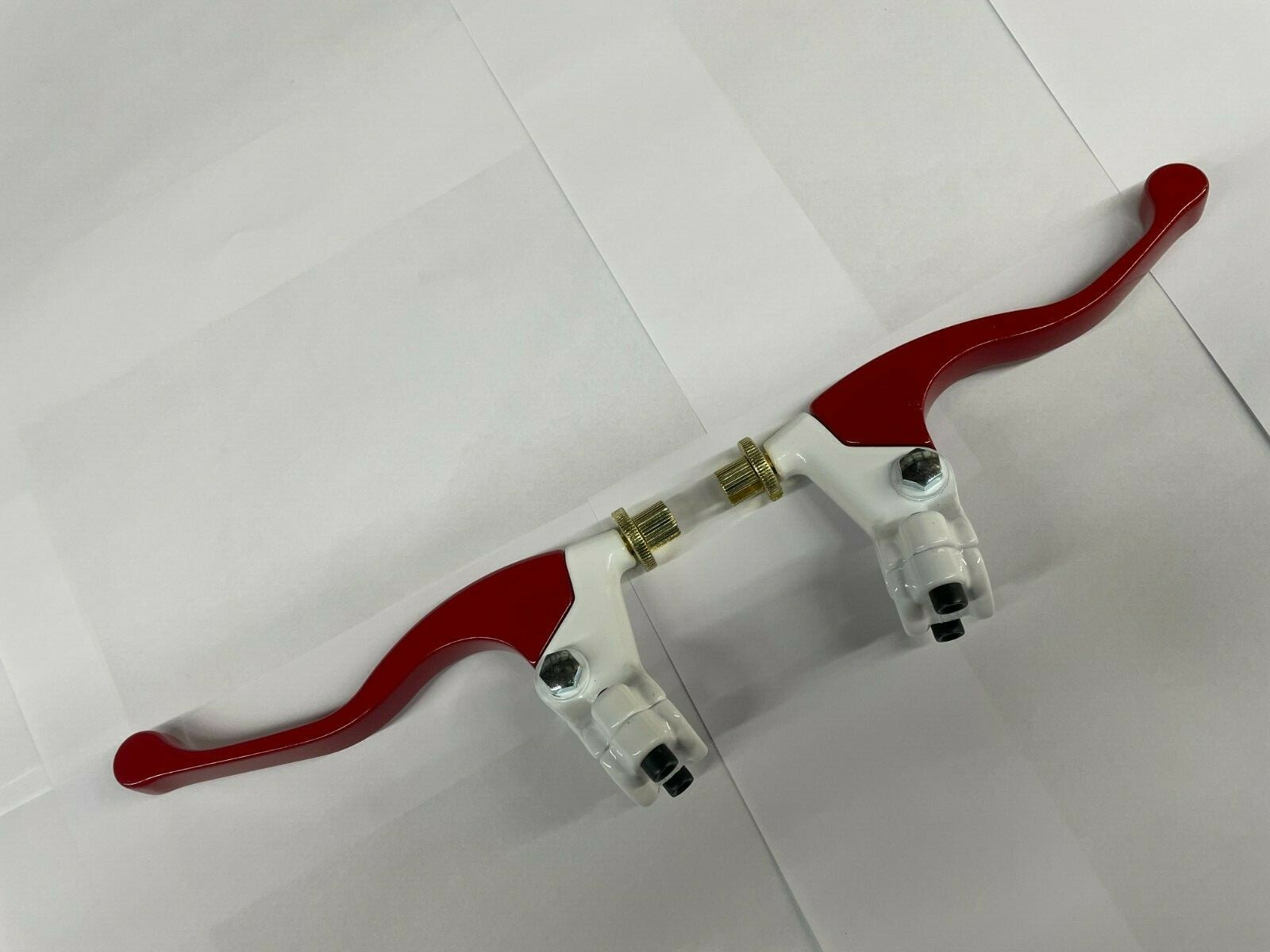RED + WHITE SHORTY CLUTCH + BRAKE LEVER + PERCH HONDA DRUM BRAKE DIRT BIKES