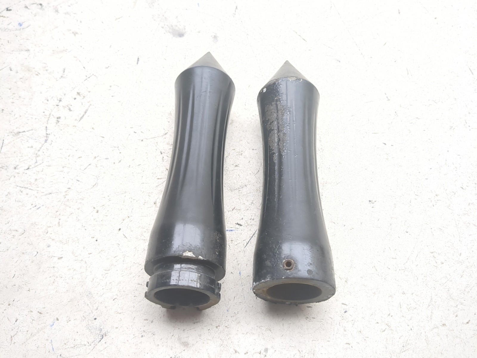 10-17 Victory Cross Country Front Left Right Grip Set