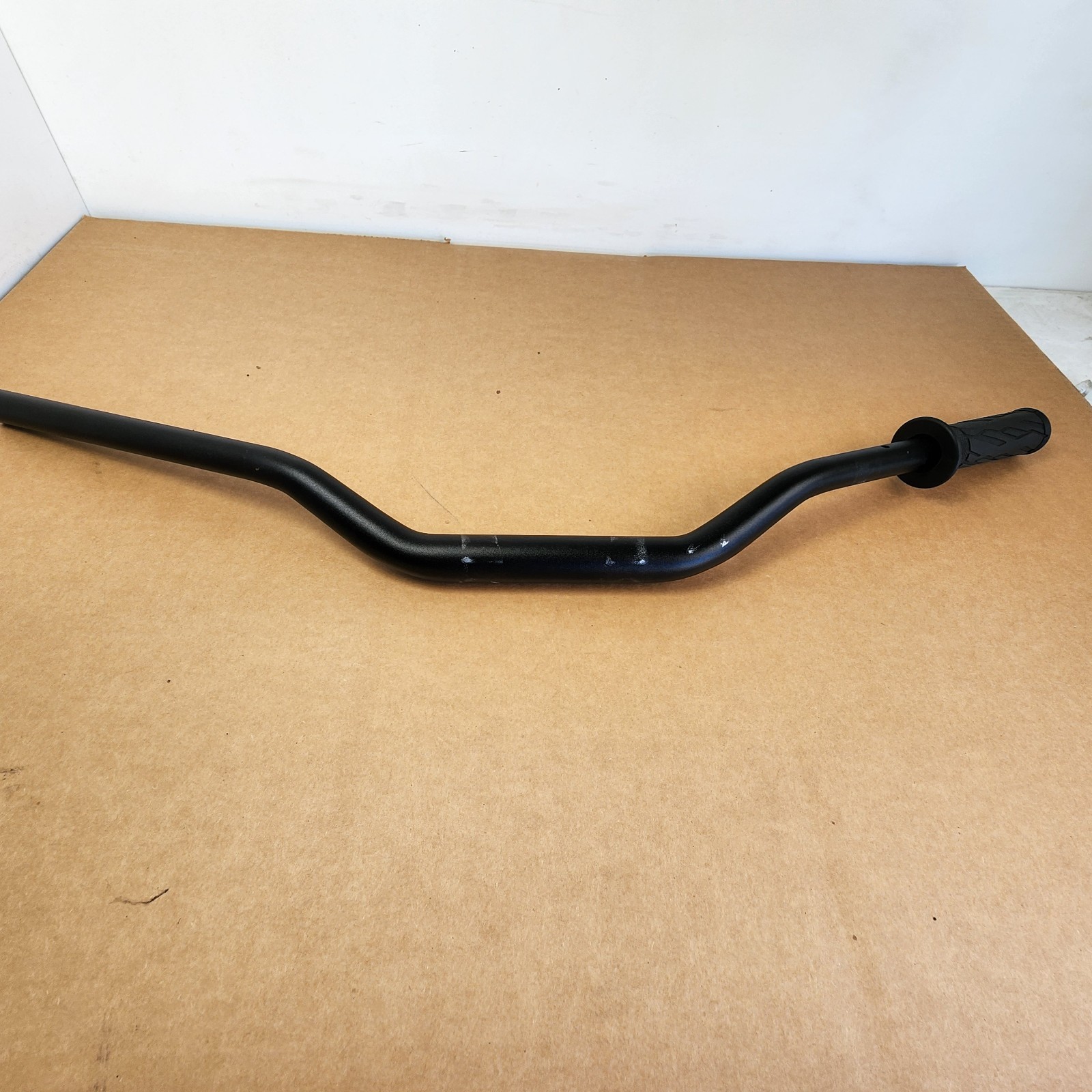 22-26 Suzuki GSX-S1000 GSXS 1000 Handlebar OEM – 5611148K00000 B4