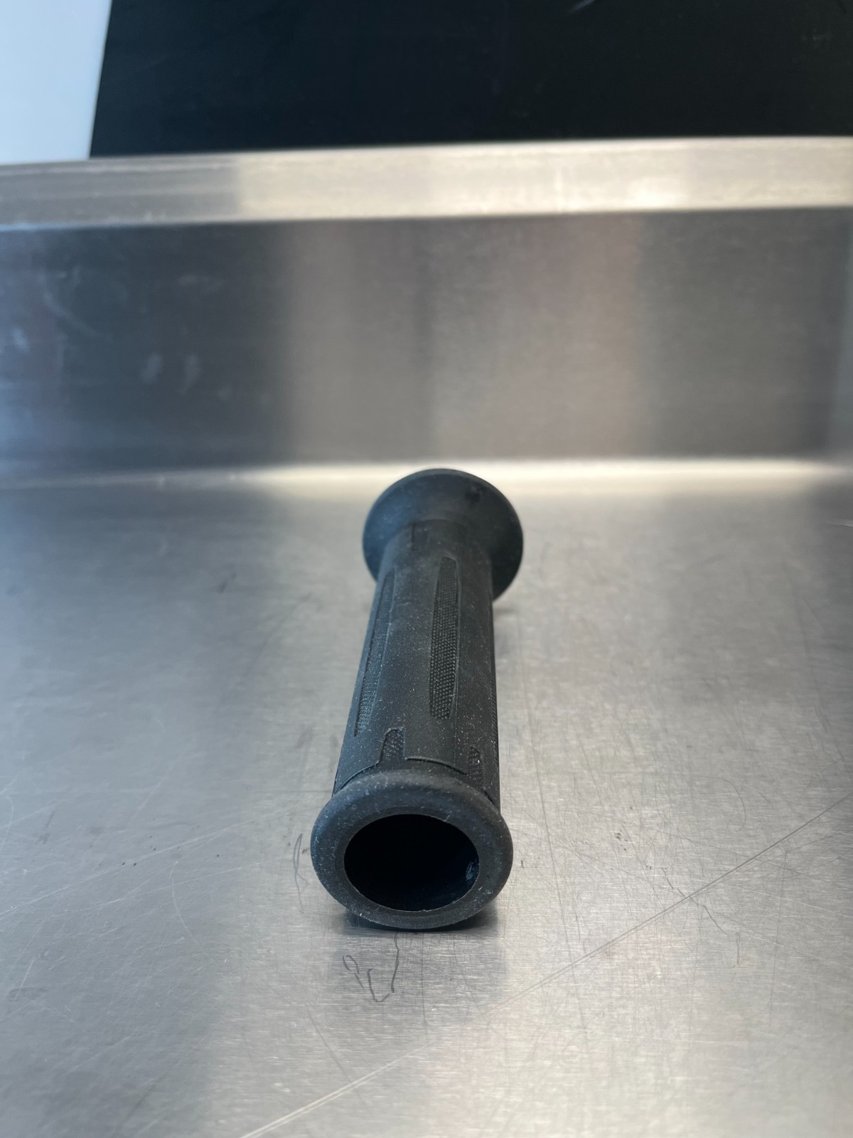 BMW OEM Left Handlebar Grip in Black K 1600, R 1200 2010 – 2021 61317723713