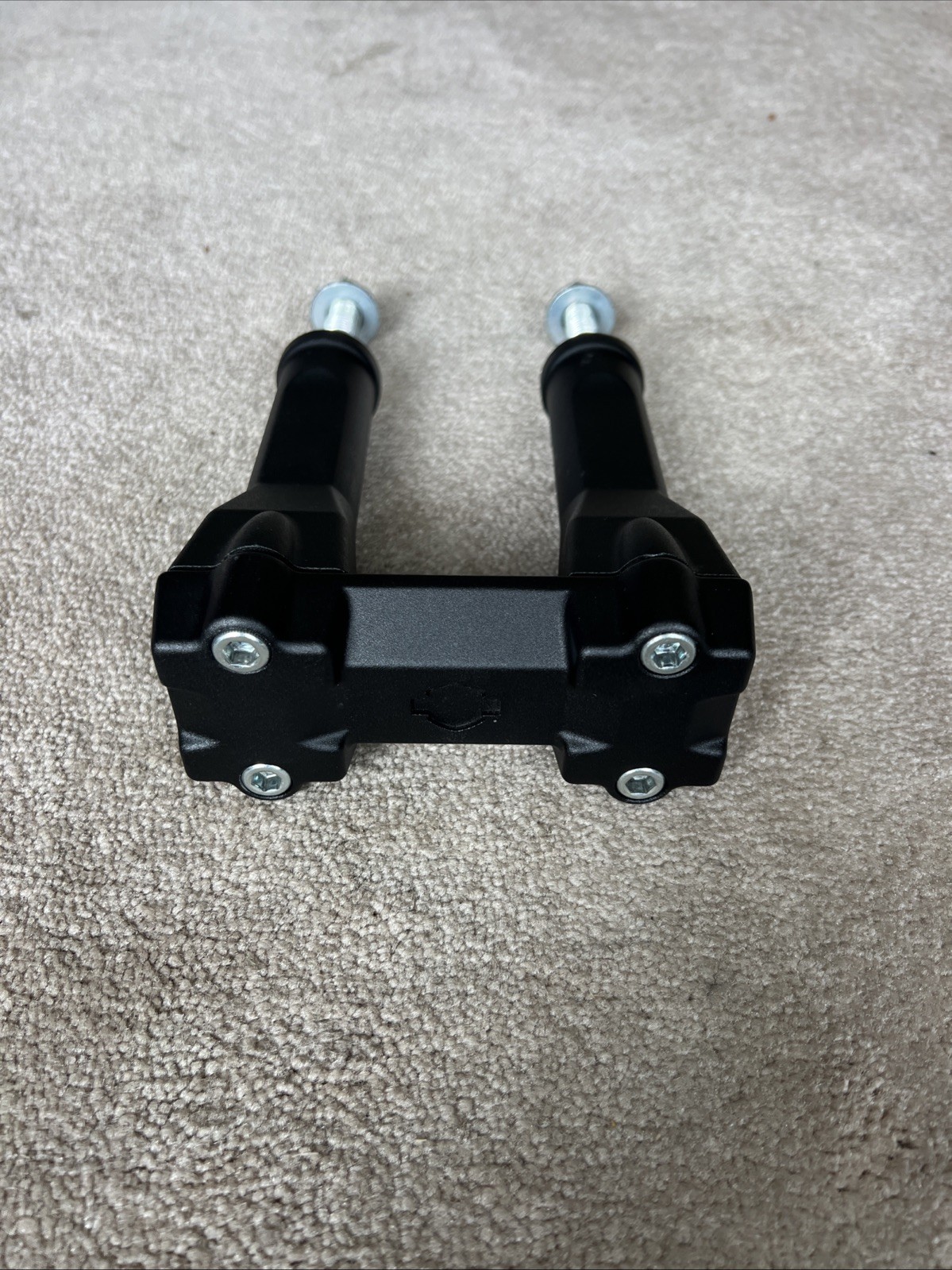 GENUINE HARLEY DAVIDSON BLACK ANODIZED TALL HANDLEBAR RISERS WITH TOP CLAMP