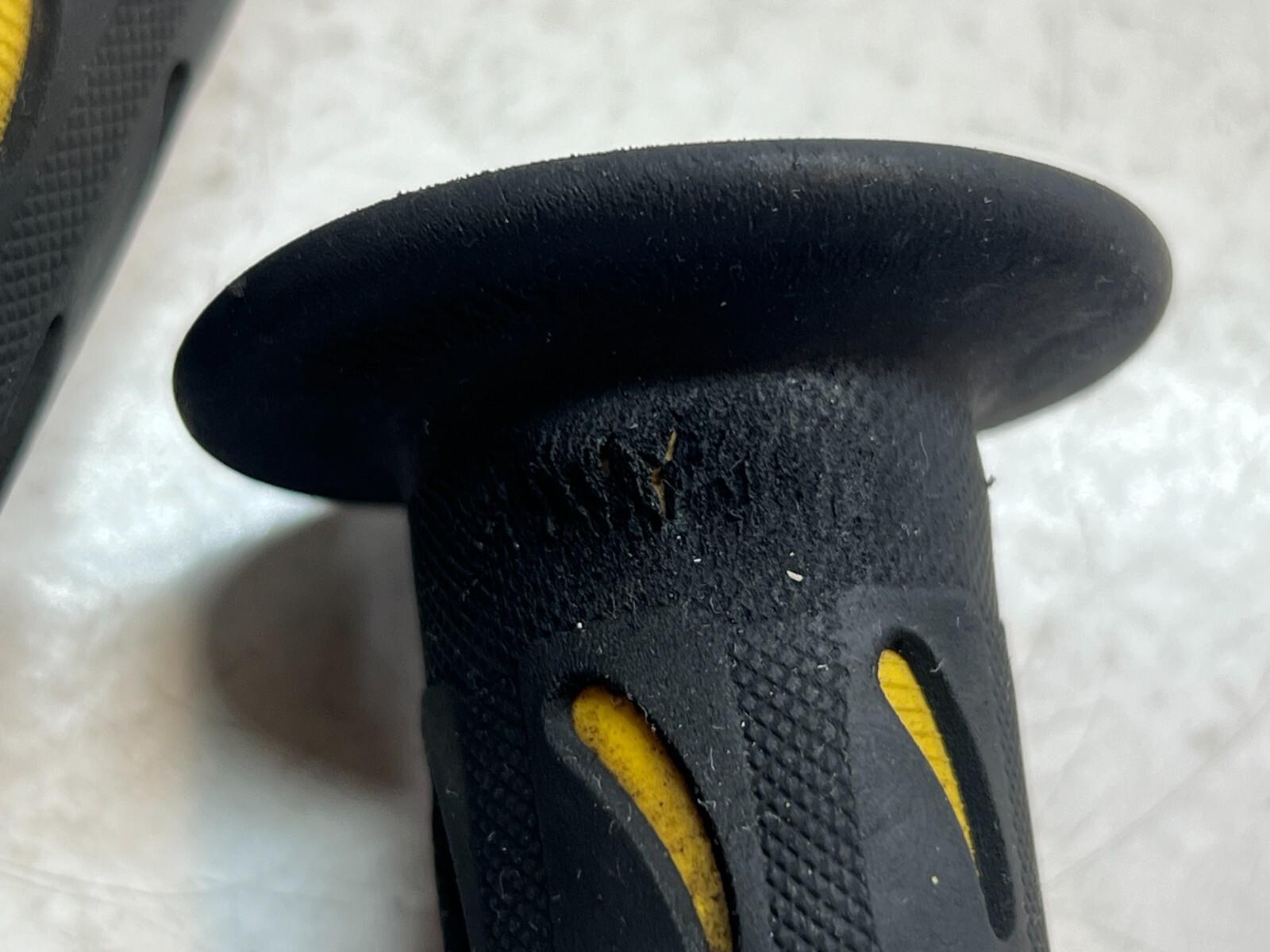 Husqvarna SM 610 S 1999-2001 Grip Set