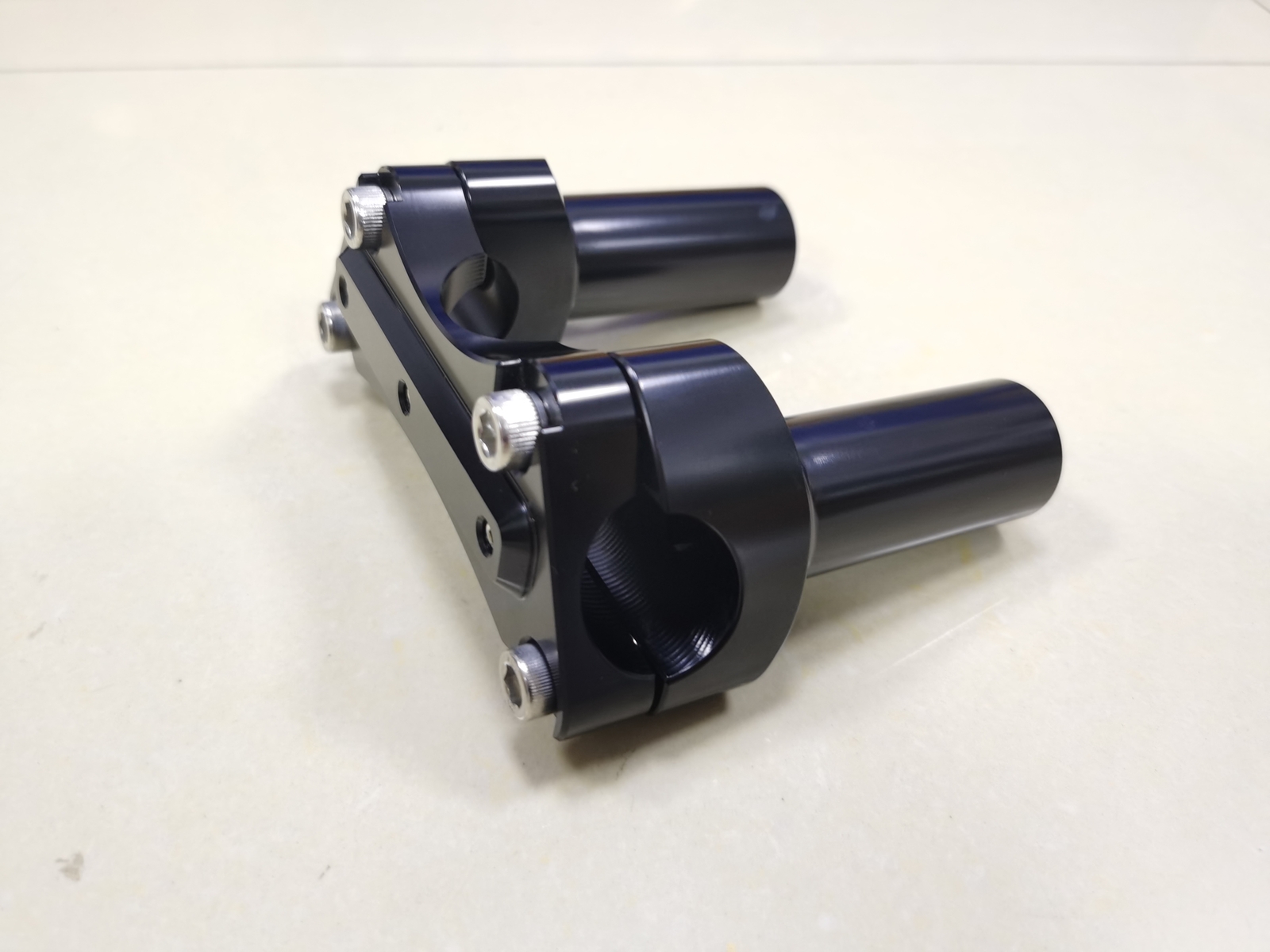 4″ Black Handlebar Risers Top Clamp For Harley 1″ Bar Sportster 1200 883 Softail