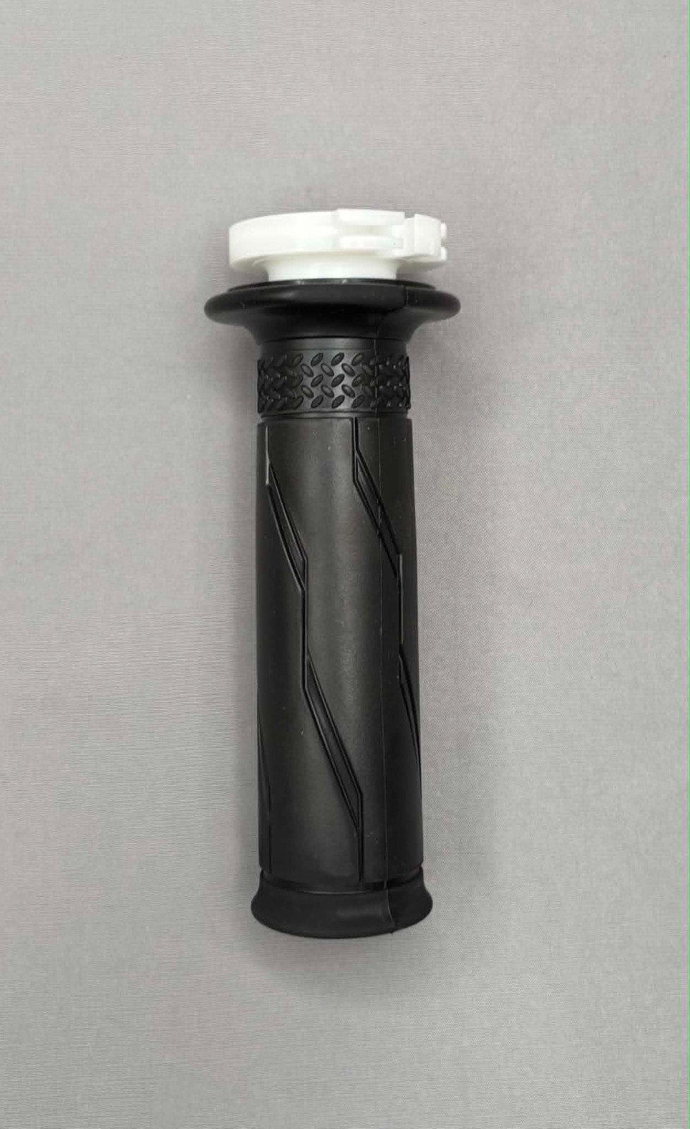 Throttle Housing Grip Tube Assy for Yamaha YFZ-R6 R1 R1M 2C0-26240-00 Parts