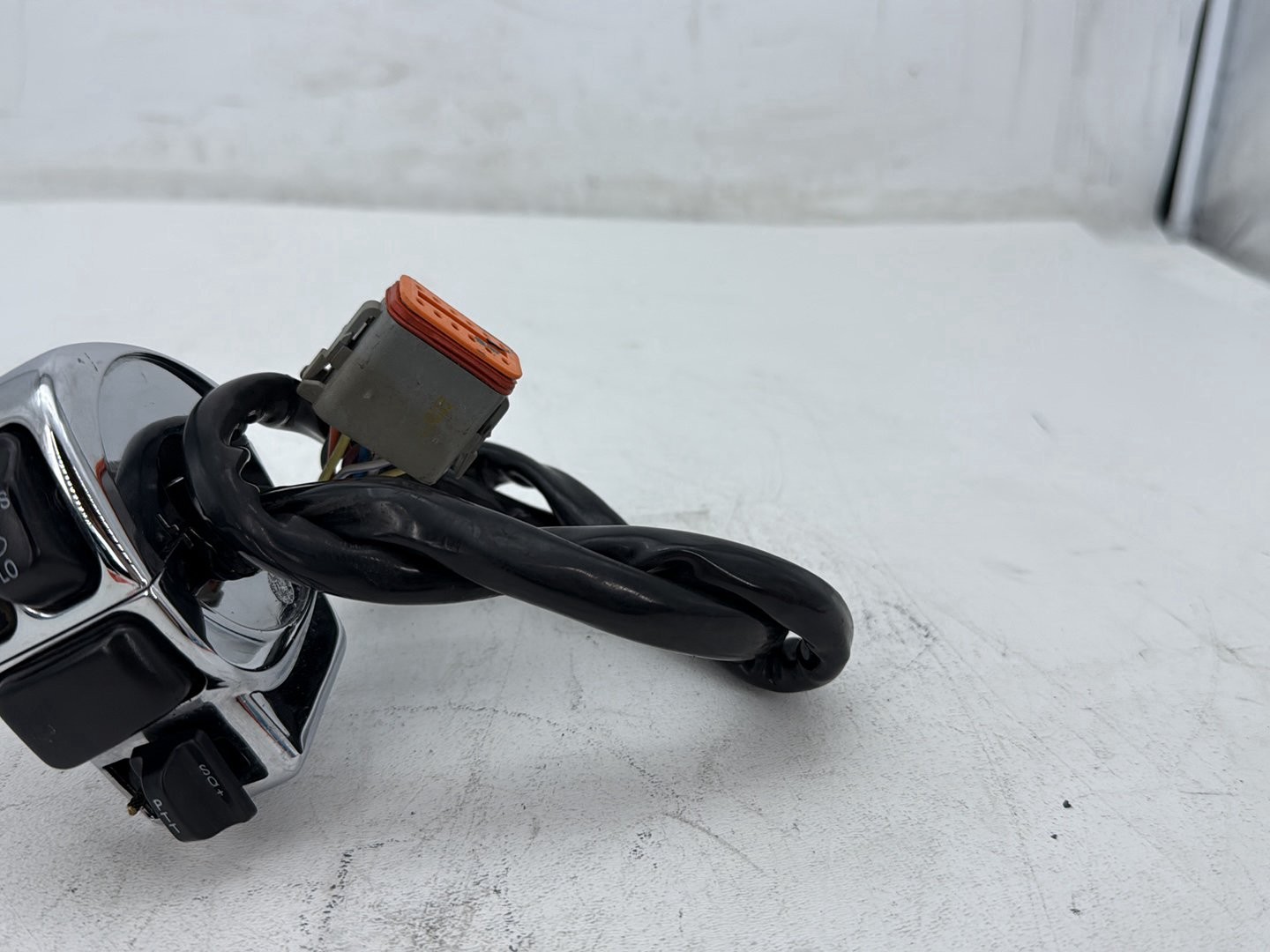 03 Harley Electra Glide Touring Ultra Left Turn Signal Headlight Switch Controls