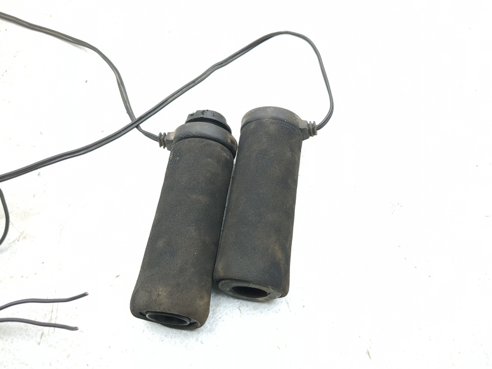 00-07 BMW F650GS Dakar Front Left Right Heated Handlebar Grip Set 61317653174