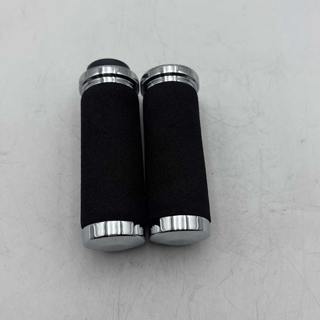 2008 Harley FLHTC Electra Glide Classic OEM Front Left Right Hand Grips