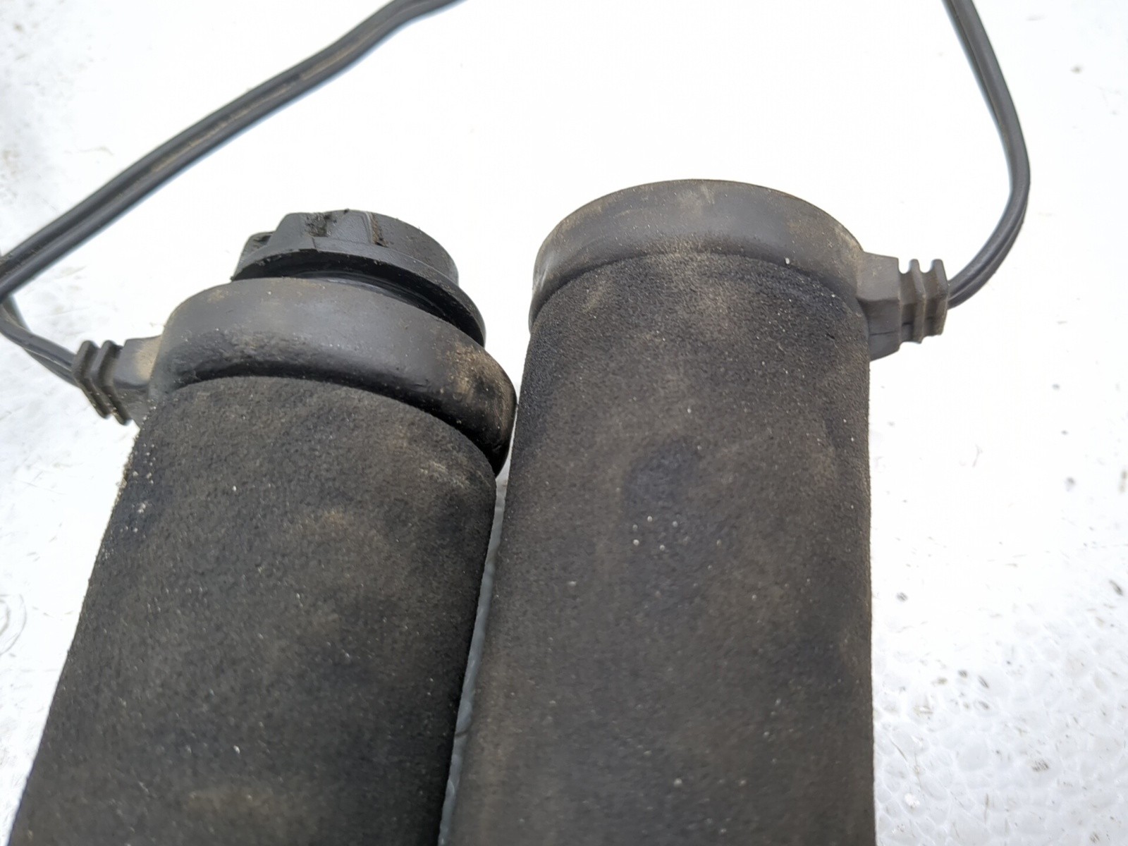 00-07 BMW F650GS Dakar Front Left Right Heated Handlebar Grip Set 61317653174
