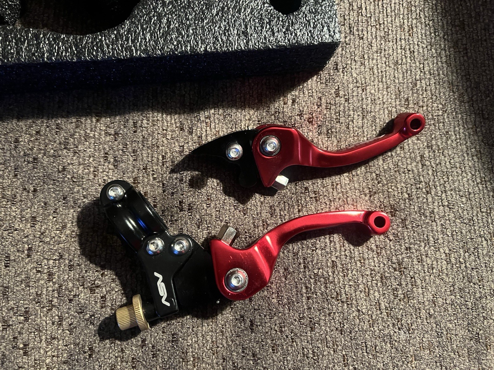 Universal CNC Foldable Brake /Clutch Levers With Mounting Perch