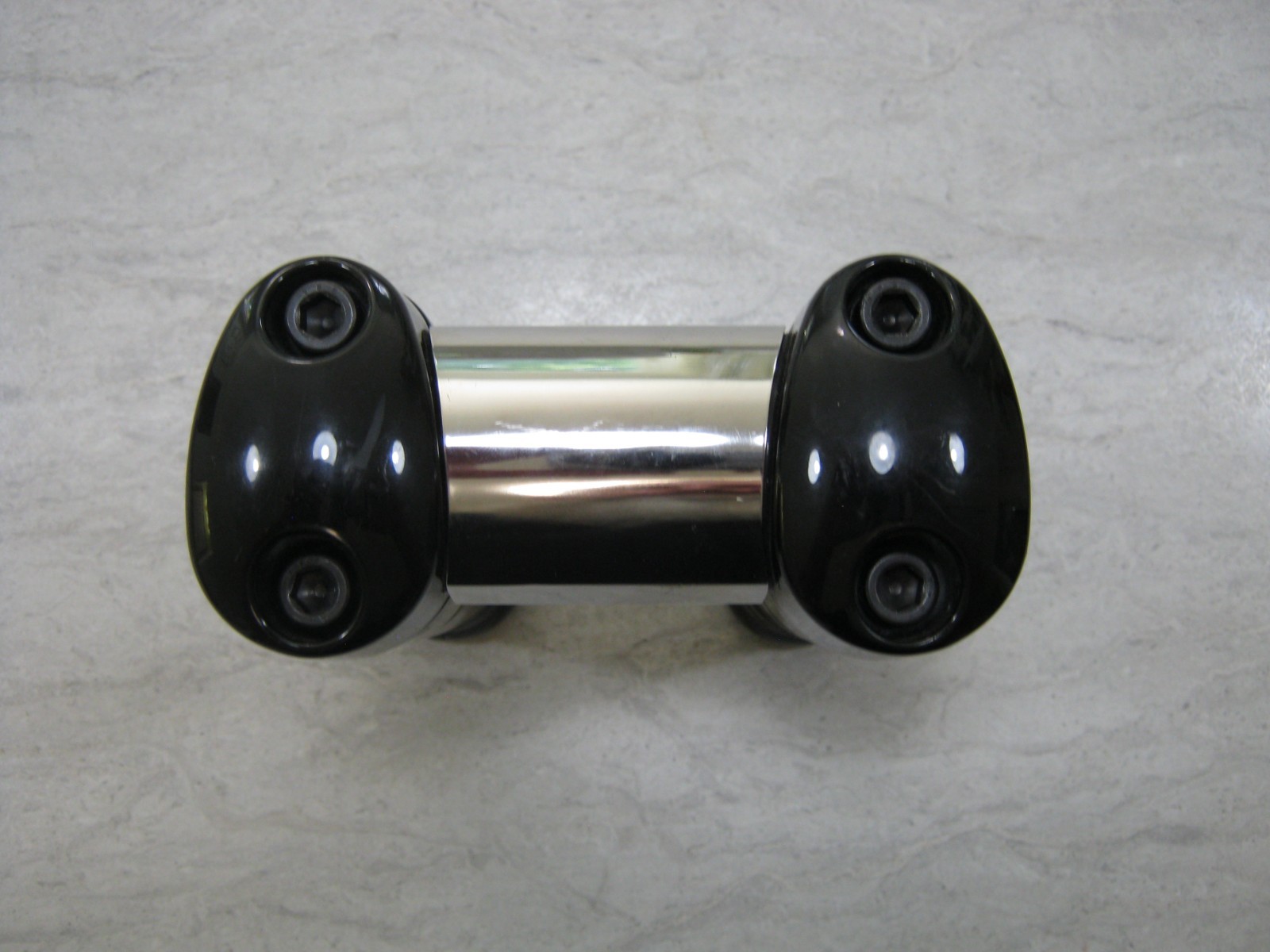Genuine Harley-Davidson 5 Inch Risers for 1-1/4 Inch Handlbars Part 55856 08