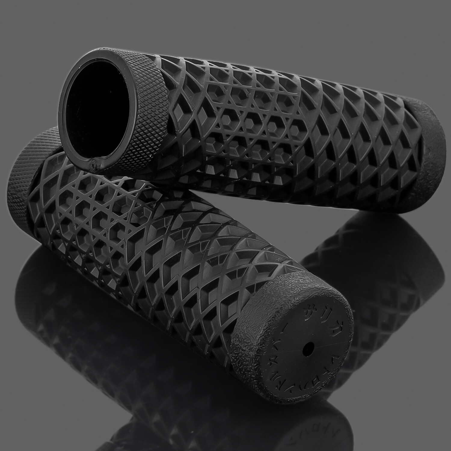 1″ 25mm Motorcycle Handlebar Rubber Hand Grips Black For Harley Bobber Chopper
