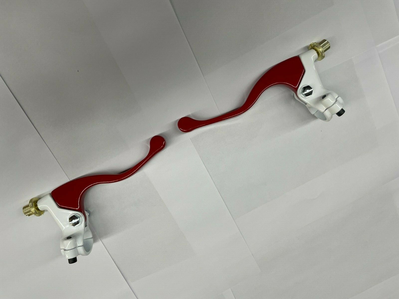 RED + WHITE SHORTY CLUTCH + BRAKE LEVER + PERCH HONDA DRUM BRAKE DIRT BIKES