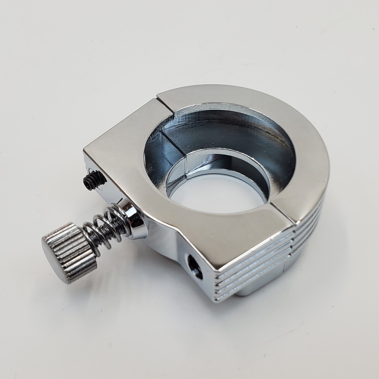 Harley Style CHROME Throttle Housing Clamp for 1″ Bars – 1/4″-20 Single Cable