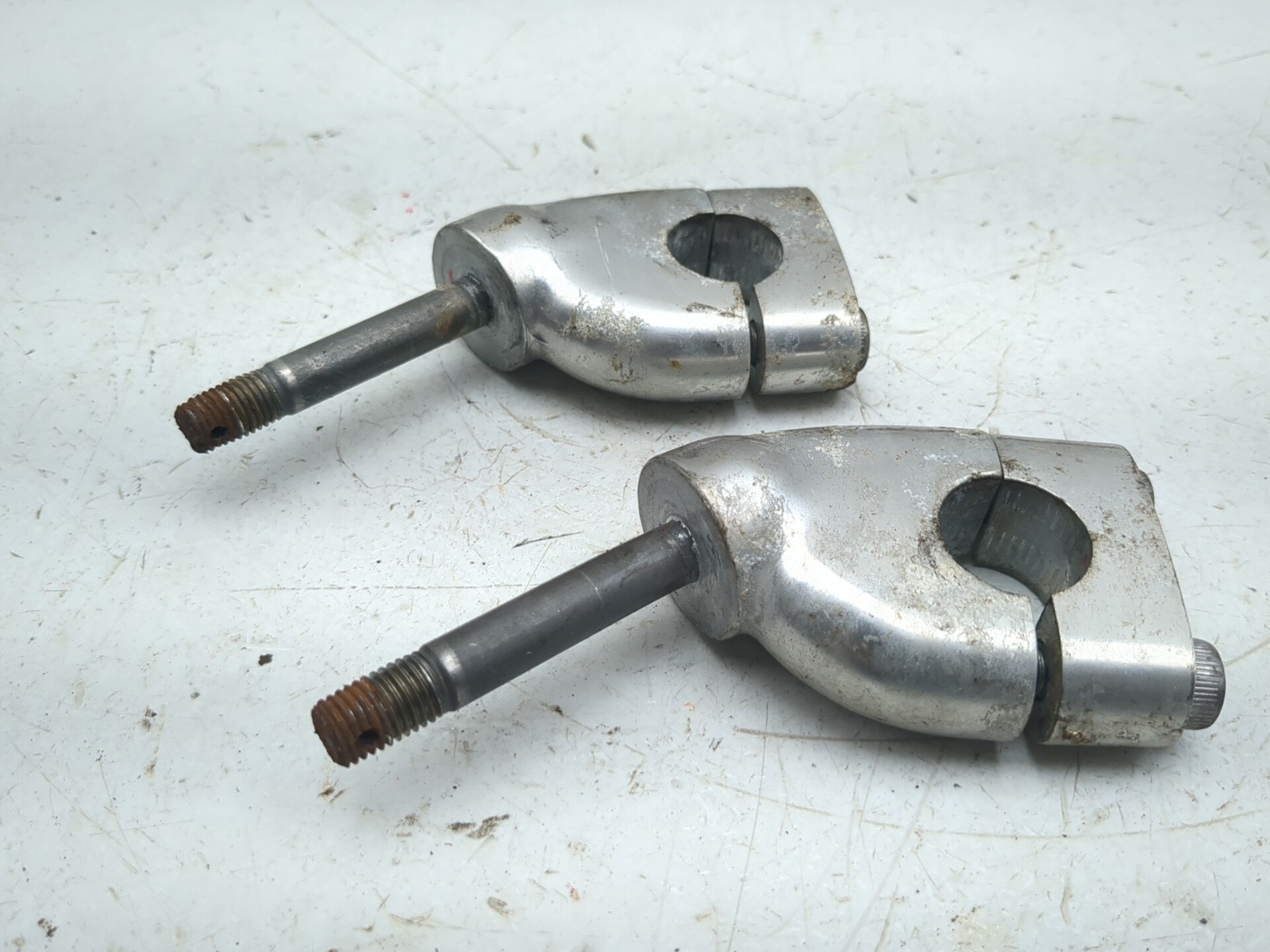 87-00 Yamaha Virago XV535 Front Left Right Handlebar Riser Set
