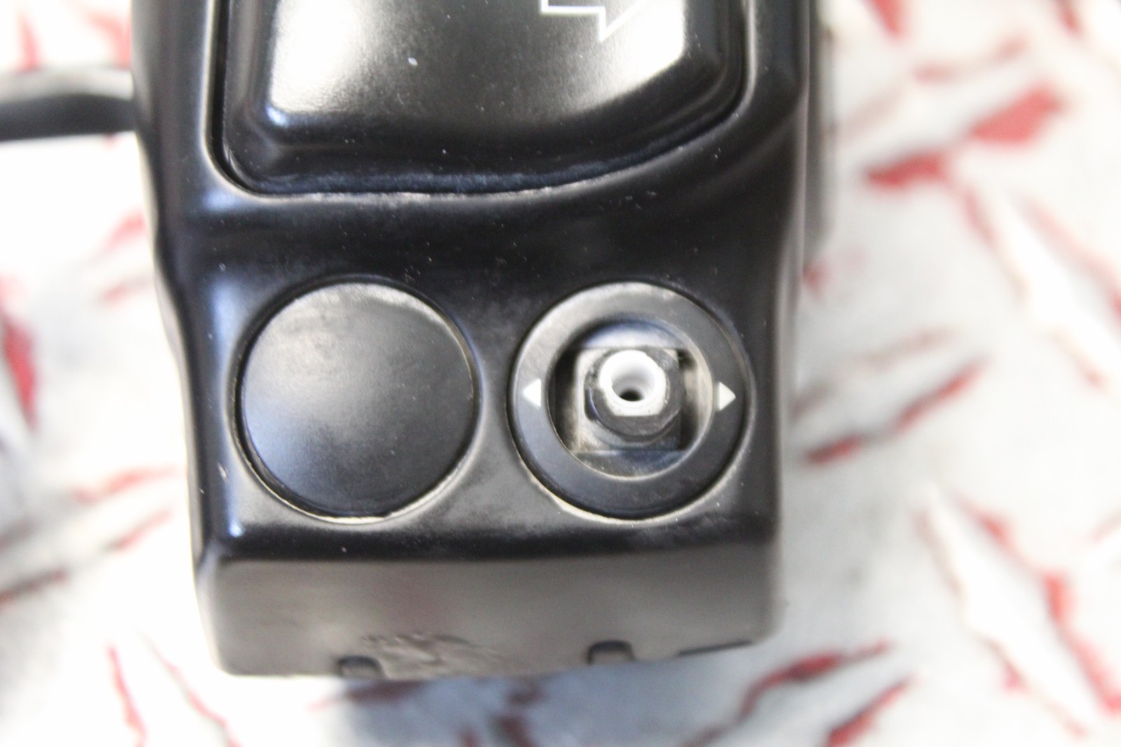 2018 HARLEY DAVIDSON ELECTRA GLIDE RIGHT CONTROL SWITCH & HARNESS SEE DESC EG143