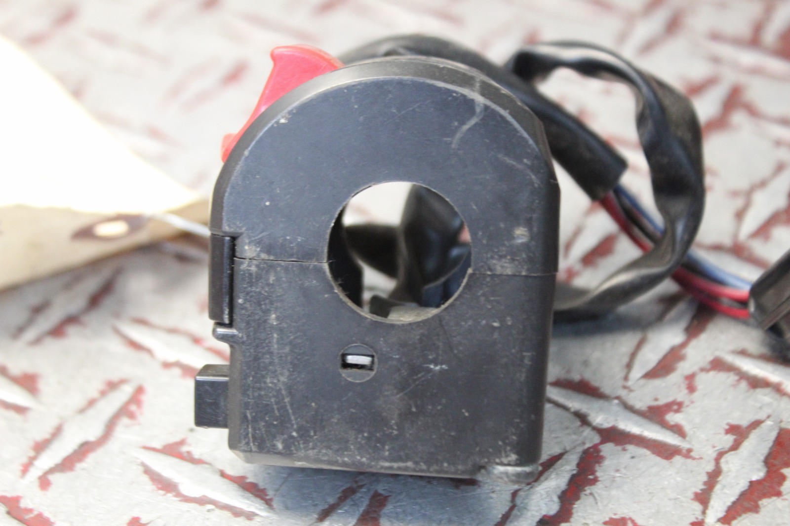 2009 – 2010 DUCATI 1198S OEM RIGHT CONTROL SWITCH 11981DND