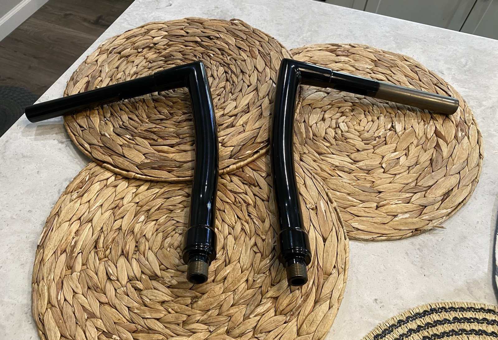 🔥TODD’S CYCLE 1-1/4″ Strip Handlebar – FXS – 12″ Rise – OEM Top Tree – Black🔥