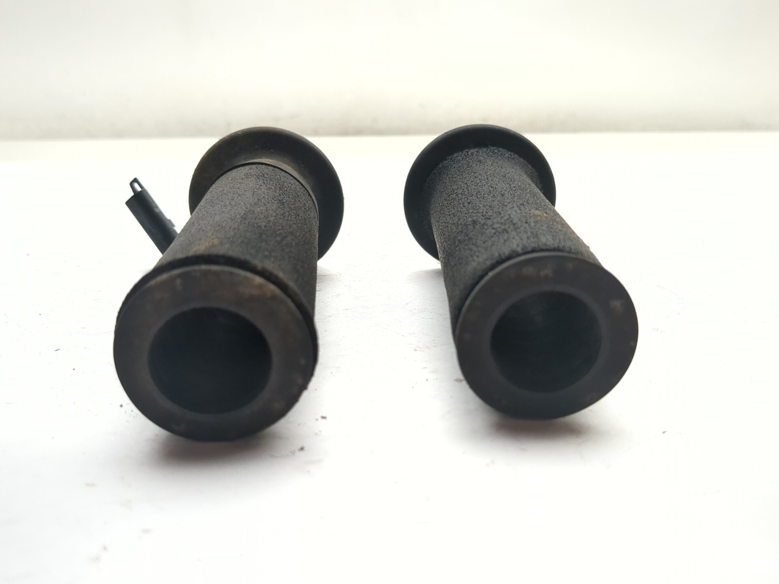 13-18 BMW F800GS Adventure Front Left Right Heated Grip Pair 61317708227