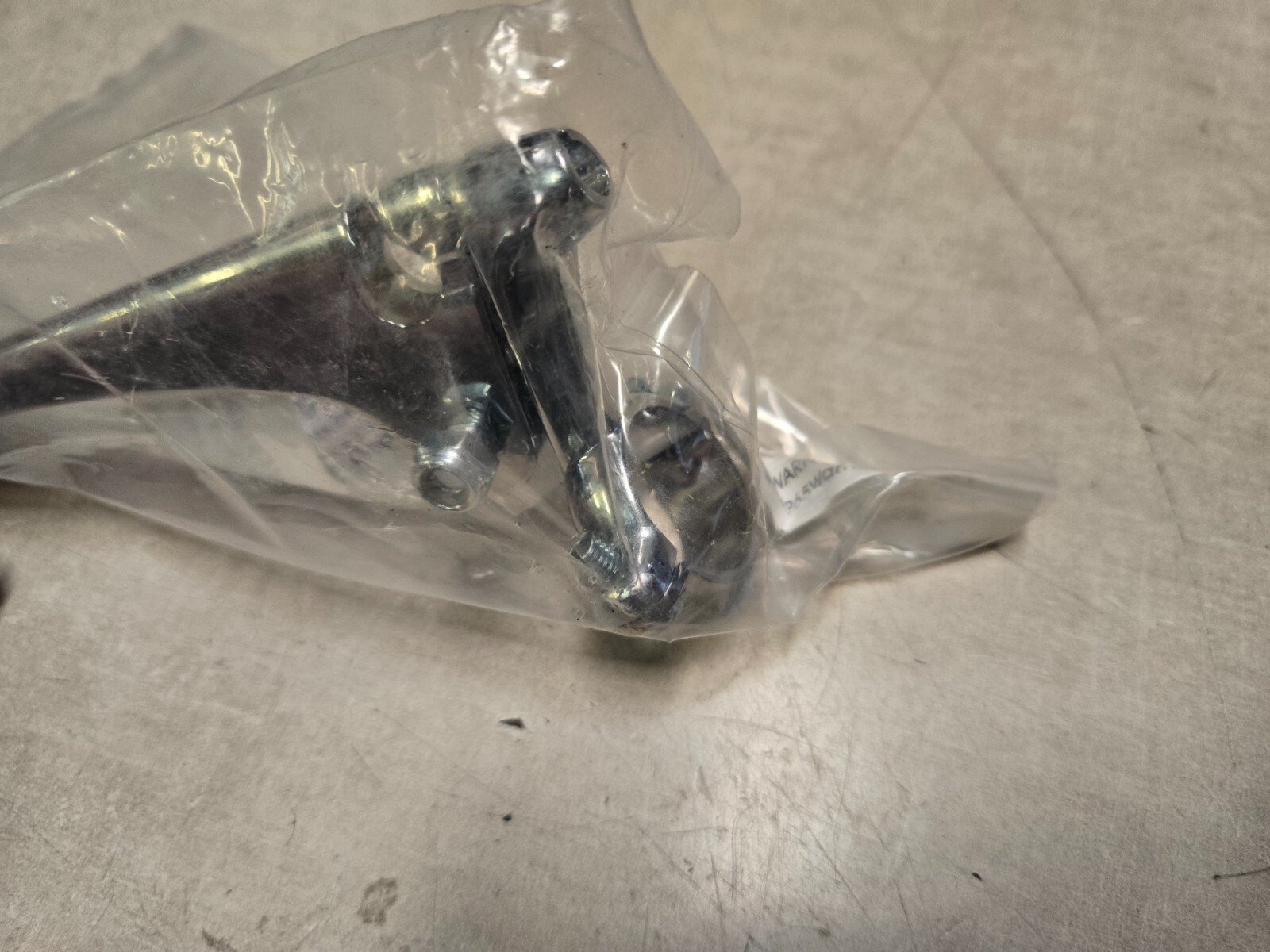 EMGO BRAKE LEVER – RIGHT HAND FOR 1″ BAR 32-69643 / TRIUMPH CHROME