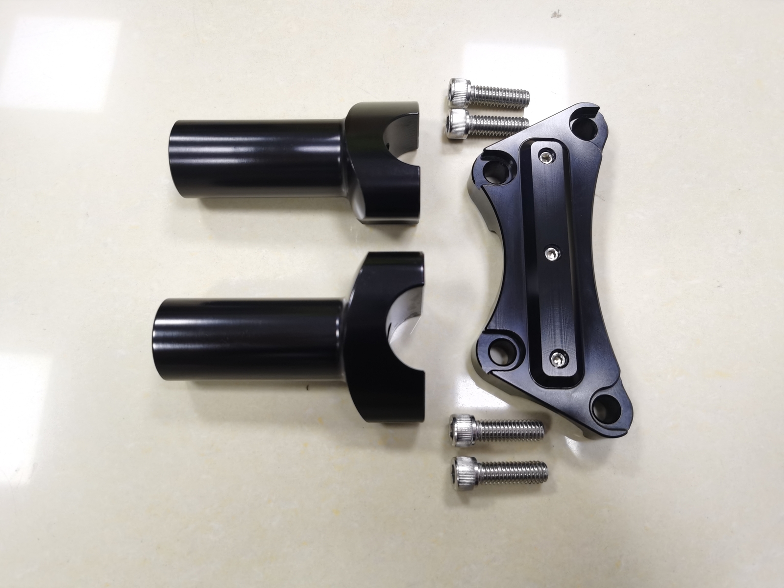 4″ Black Handlebar Risers Top Clamp For Harley 1″ Bar Sportster 1200 883 Softail
