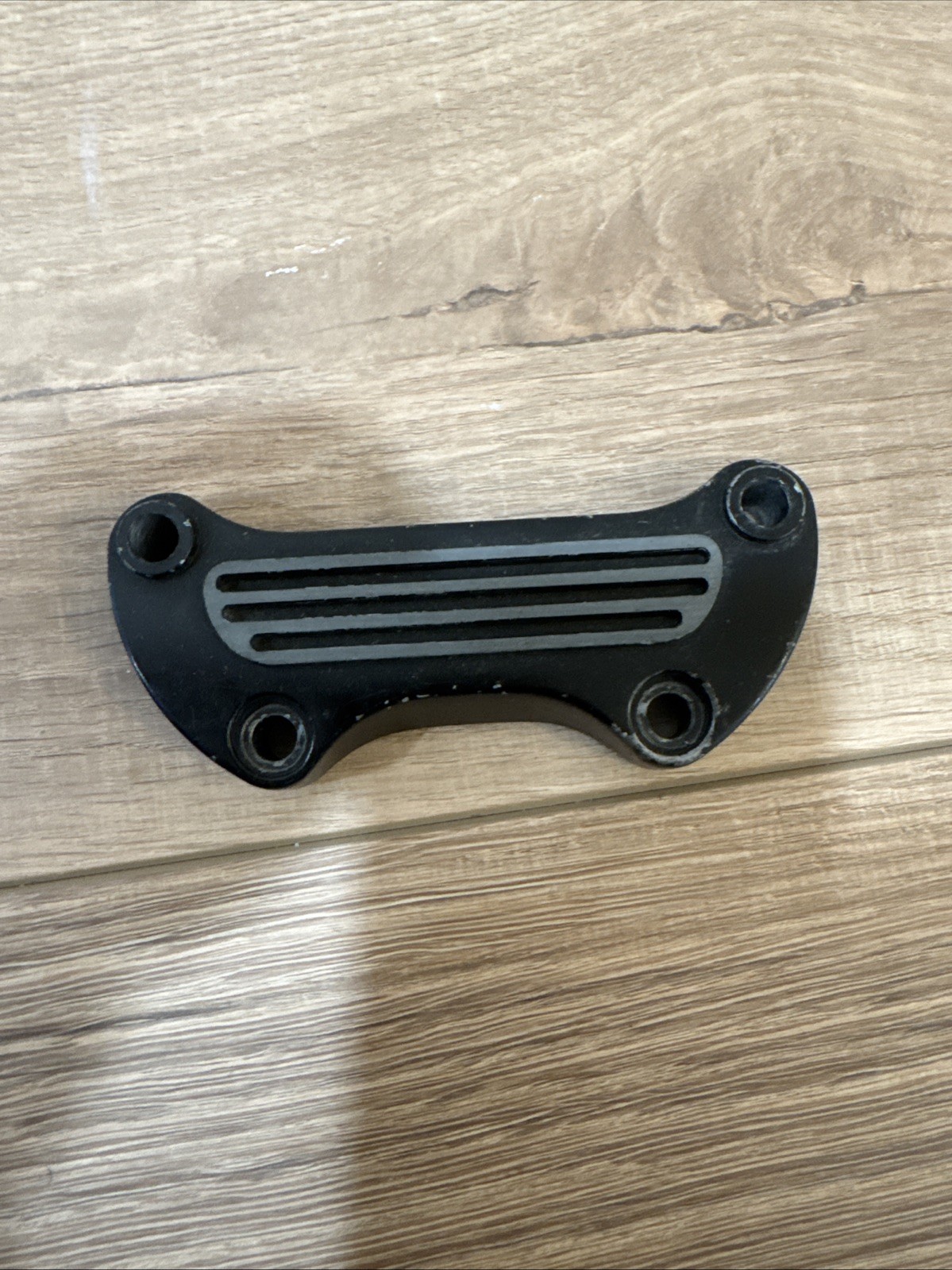 Harley Sportster Dyna OEM Black Ribbed Handlebar Cover Clamp
