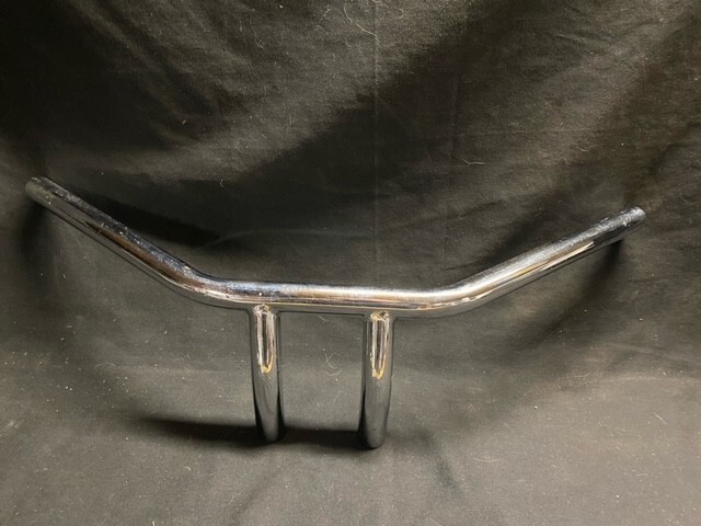 USED 1 INCH DRAG BARS WITH 5 ” PULLBACK RISERS