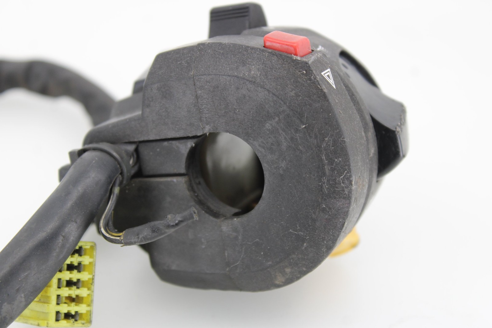 2006 SUZUKI GSXR600 LEFT HANDLEBAR CONTROL SWITCH 37400-01H10
