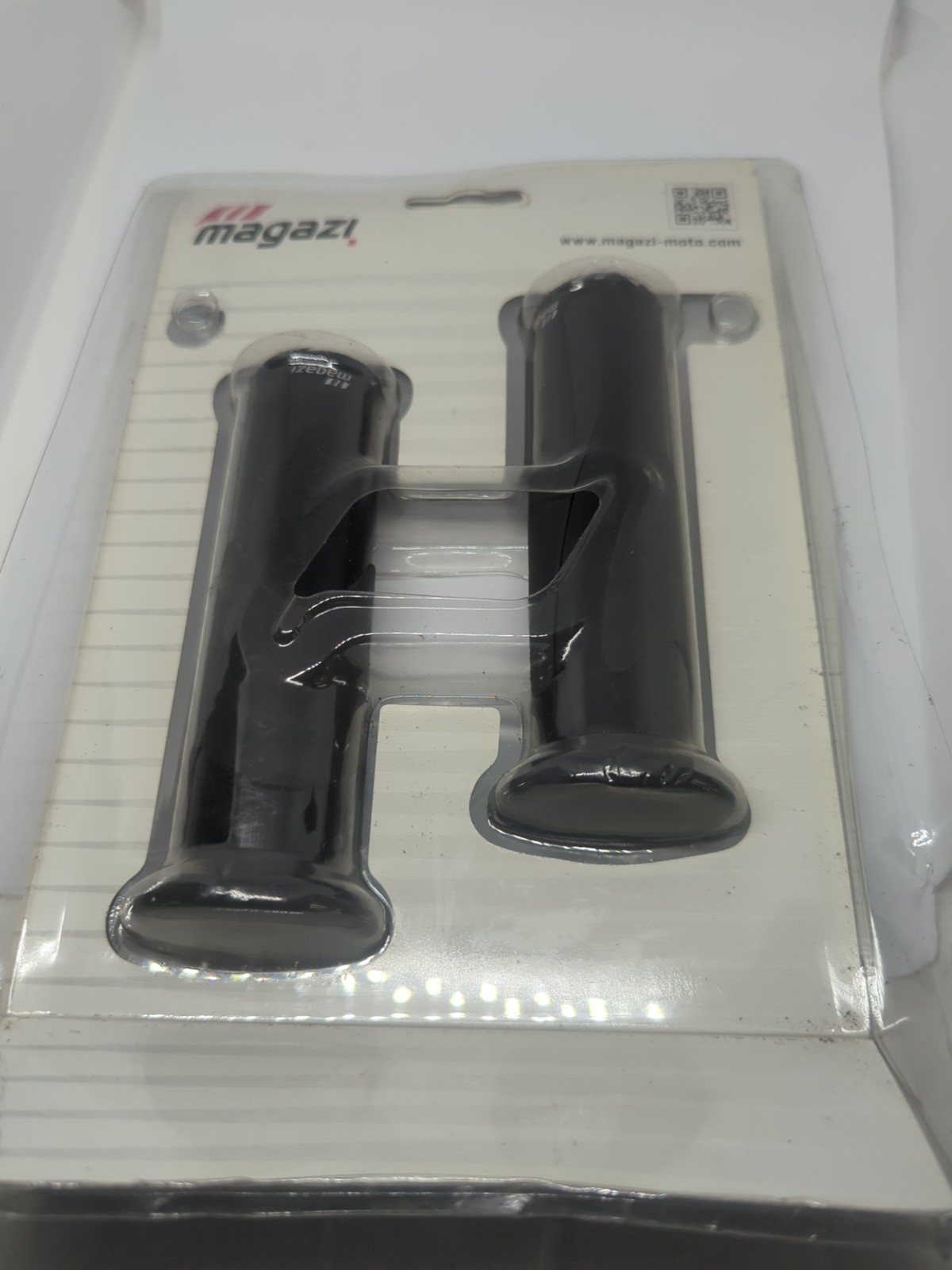 2x Lava Black Handlebar Grip (22mm+25mm) Rubber