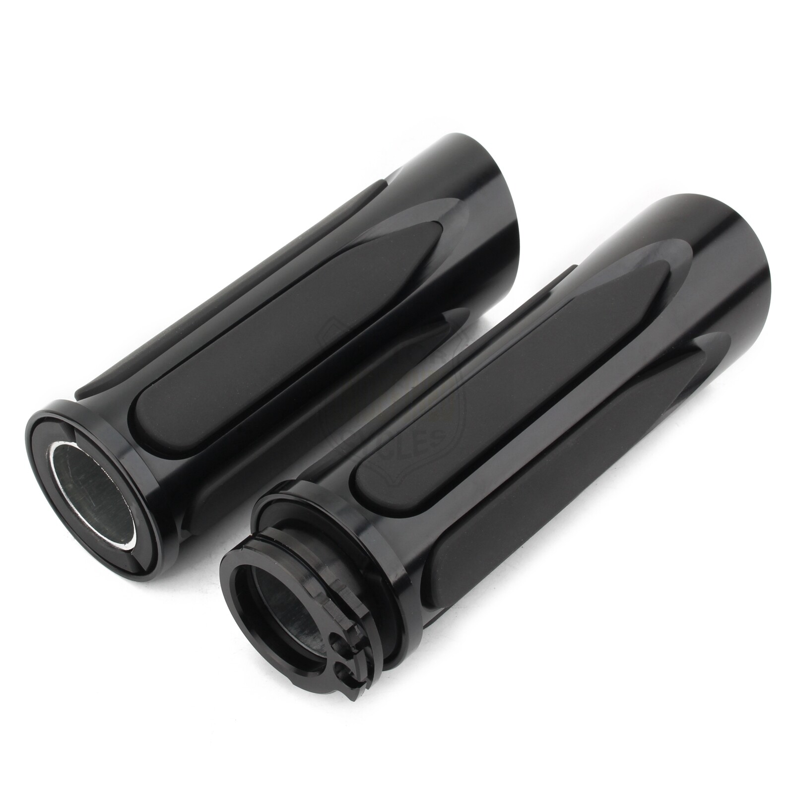 CNC Handlebar Hand Grips For Harley Touring Road King Electra Glide Softail Dyna