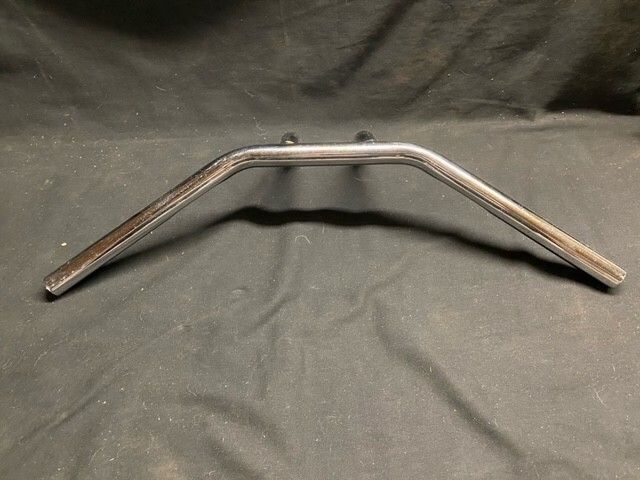 USED 1 INCH DRAG BARS WITH 5 ” PULLBACK RISERS