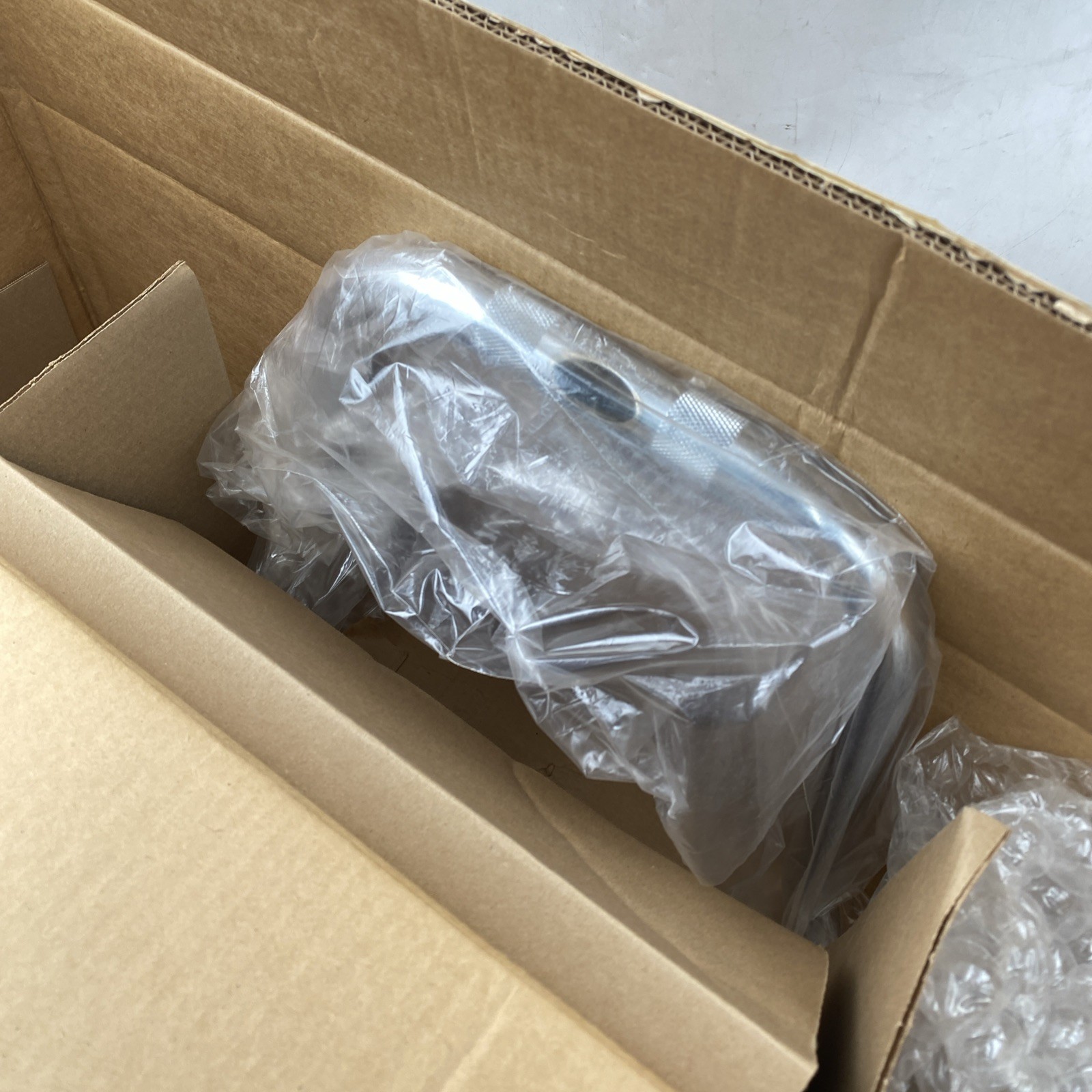 OEM Harley 56942-10 Chrome 16 Inch Ape Handlebars with Riser 99-17 Softial Dyna