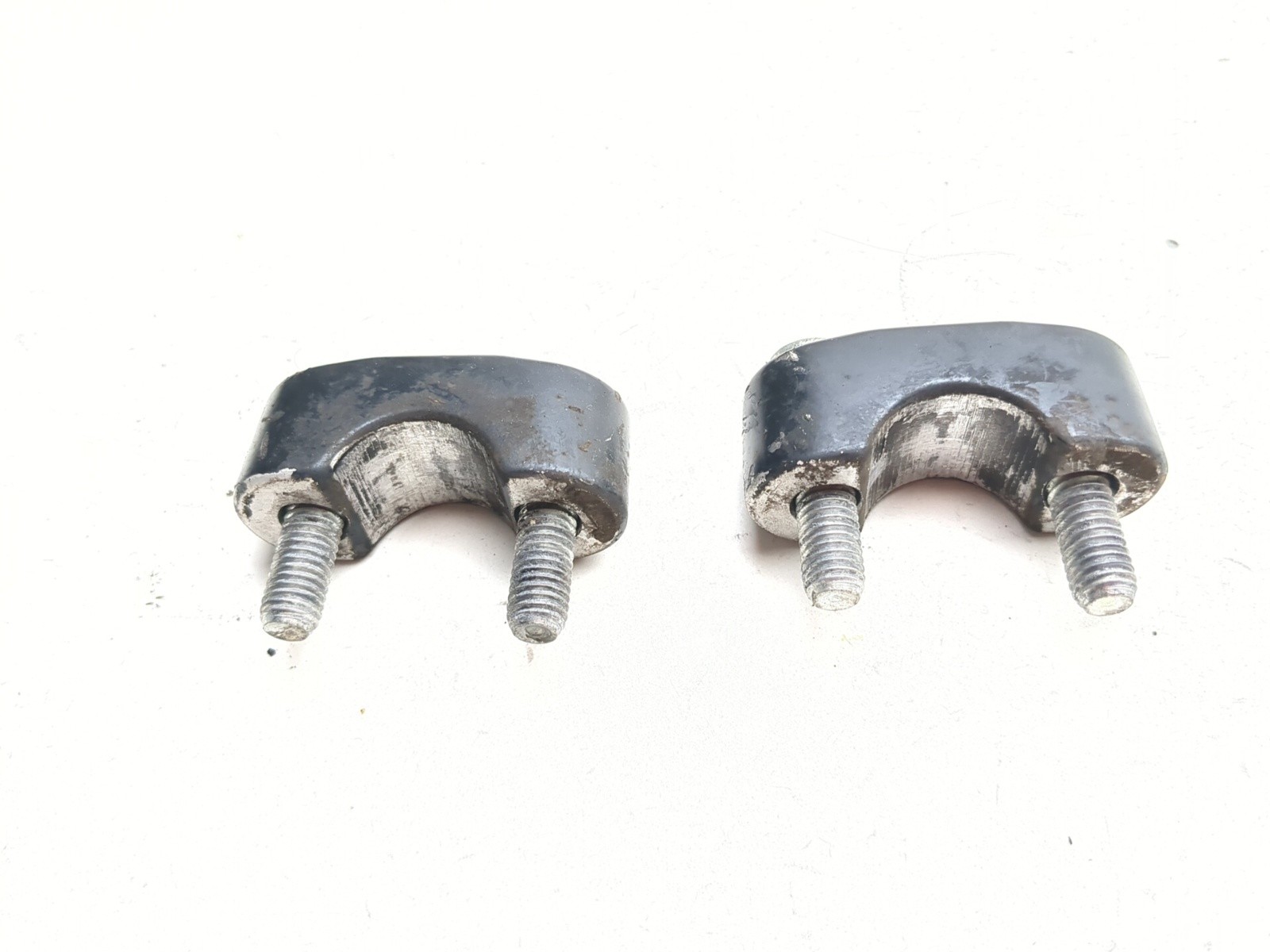 08-12 Moto Guzzi V7 Classic 750 Front Left & Right Upper Handlebar Riser Clamps