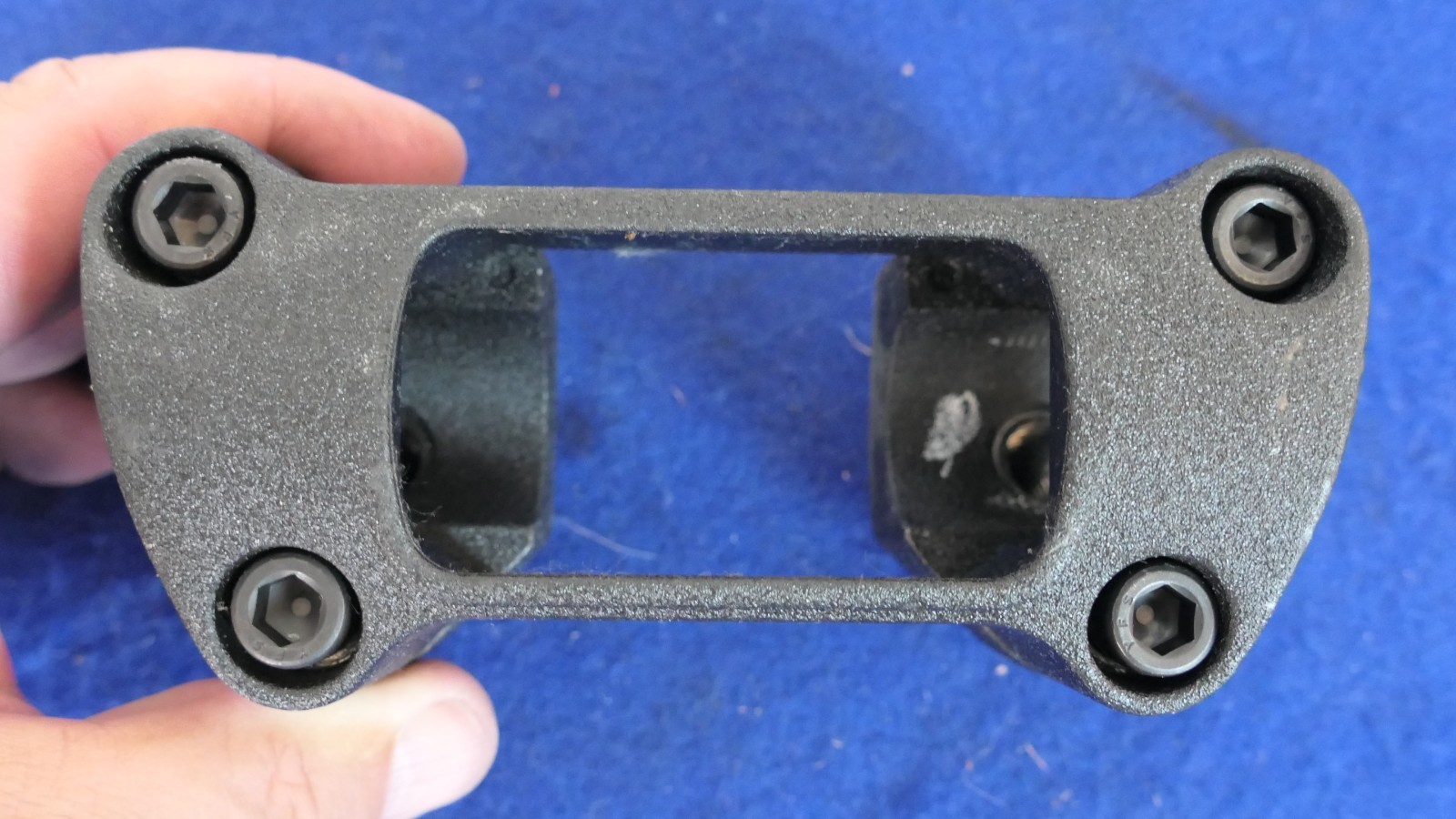 Genuine Harley M8 Street Bob Breakout FXDR Low Rider ST 1.5″ BLACK Risers 18-26