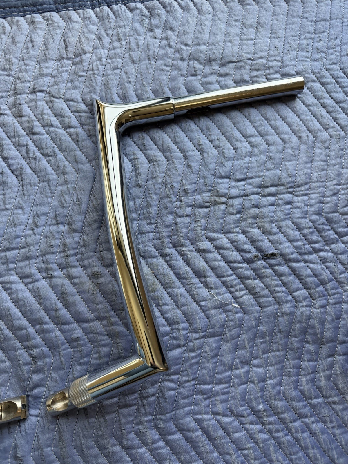 Fat Baggers 906012 1.25″ EZ Install 15+ Harley FLTRX Chrome 12″ Handlebar