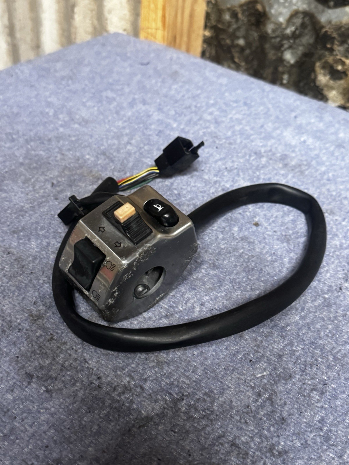 2009 96-09 Kawasaki Vulcan 500 EN500C Front Left Handlebar Switch