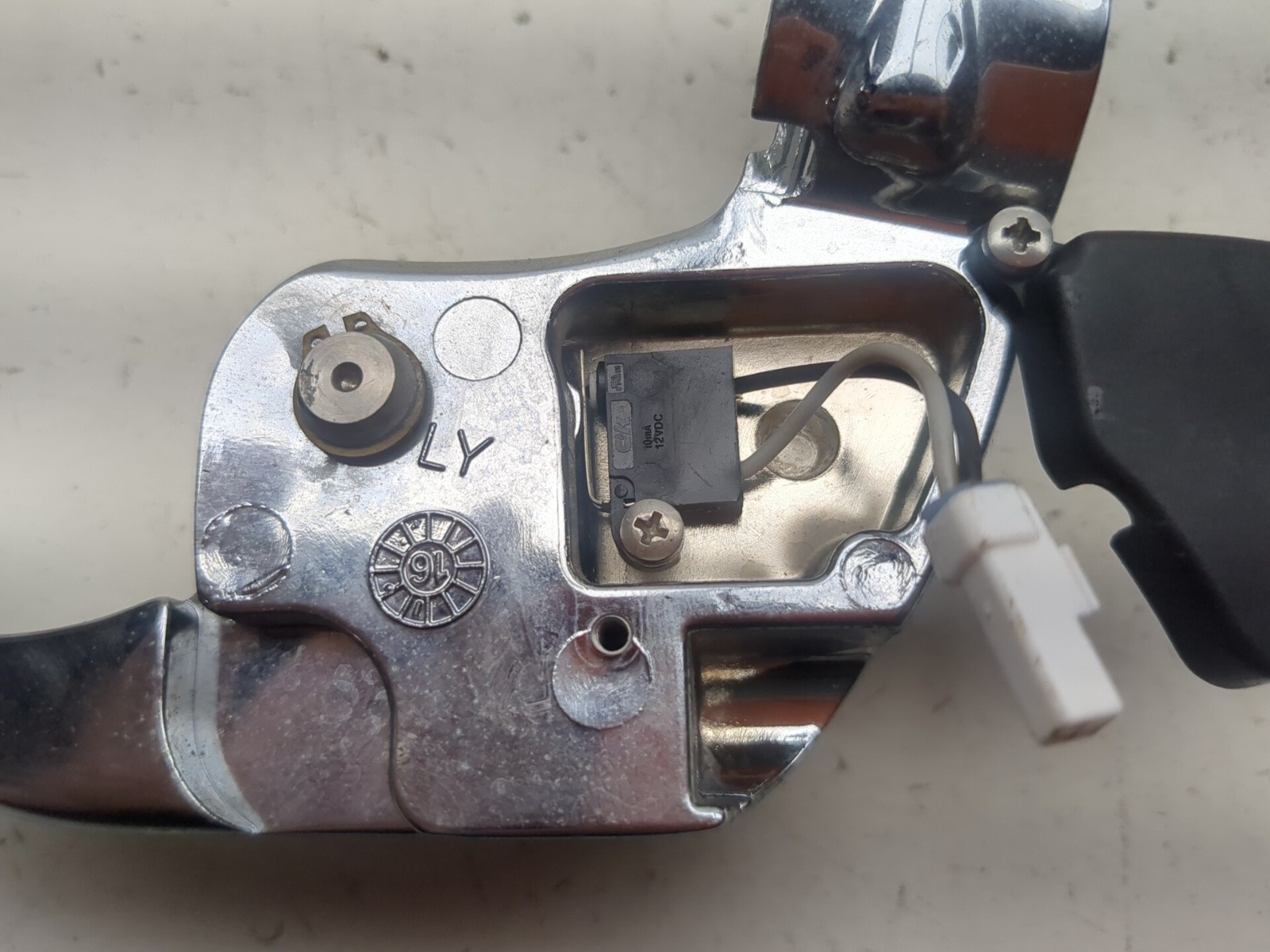 16-20 Indian Springfield Front Left Clutch Lever Assembly 2207693