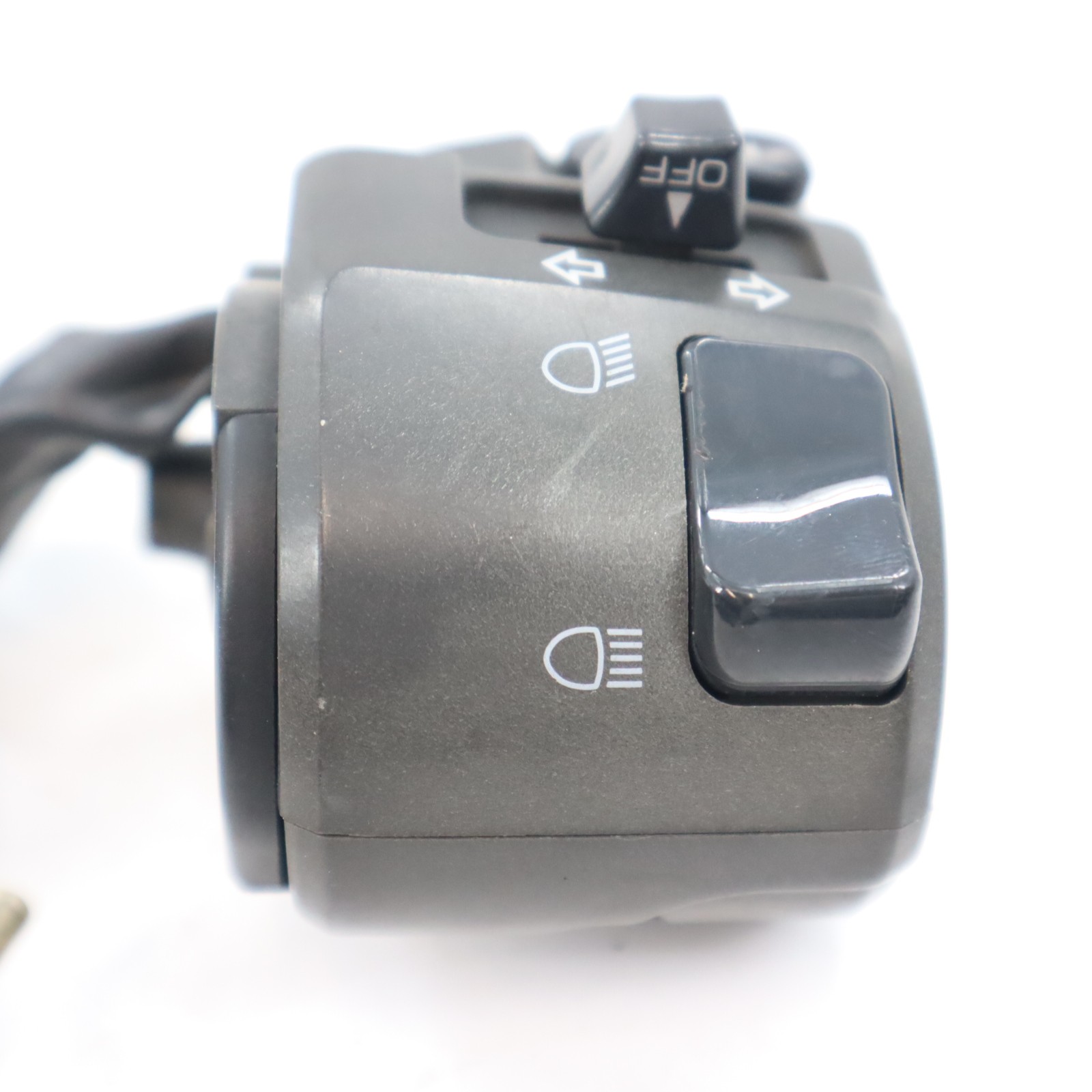 04 05 06 2004 2005 2006 Yamaha Yzf R1 Left Control Headlight Switch Horn Oem E5