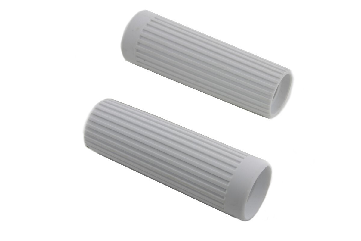 V-Twin 28-0119 White Replica Rib Style Hand Grip Set