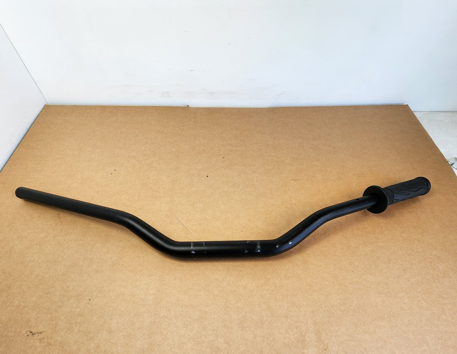 22-26 Suzuki GSX-S1000 GSXS 1000 Handlebar OEM – 5611148K00000 B4
