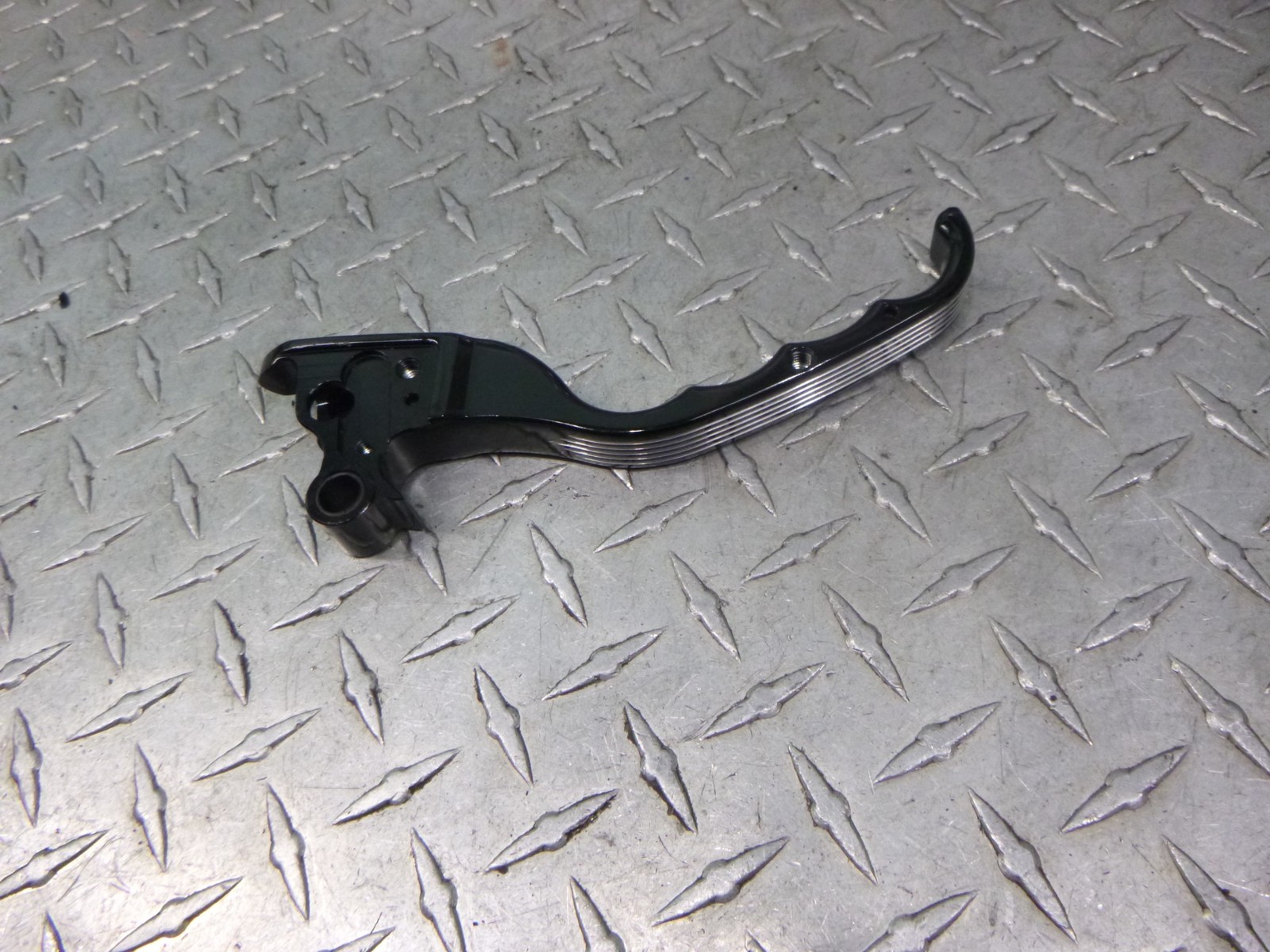 BLACK CLUTCH PERCH LEVER 2008-2013 Harley Davidson CNC Billet Aluminum NEW USA