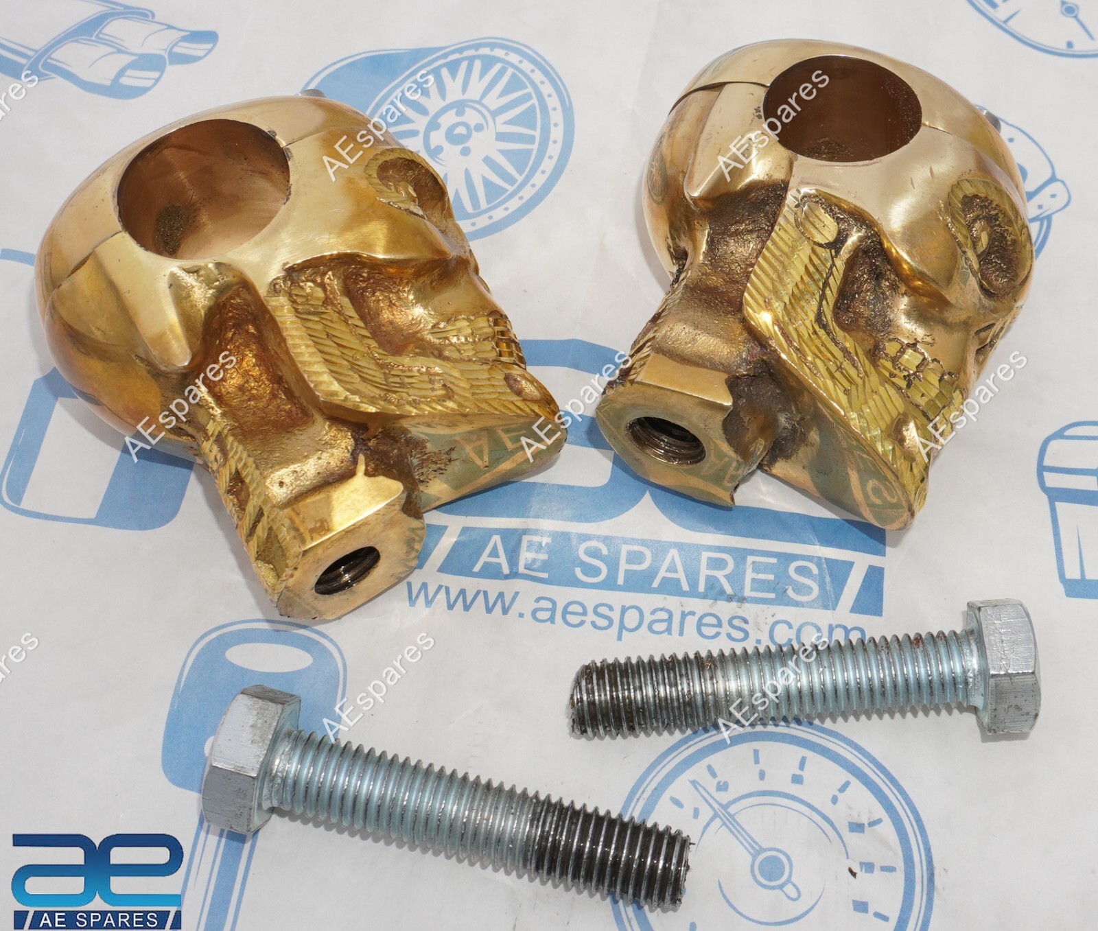 Skull Custom Brass Old School 1″ Handlebar Risers for Harley Bobber Chopper ECs